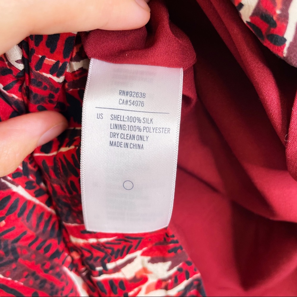 Fossil Red Feather Pattern Shift Dress Size Medium - image 8